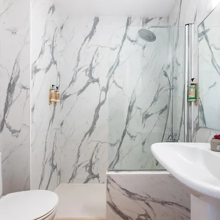 アパートホテル Vibra Caleta Playa Apartmentos-3sup 3*