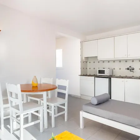 Vibra Caleta Playa Apartmentos-3sup 3* サ・カレタ